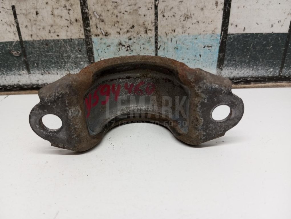 Кронштейн крепления переднего стабилизатора