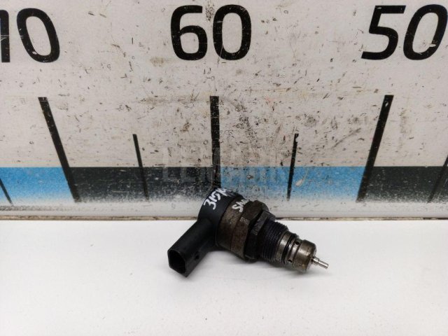 Регулятор давления топлива