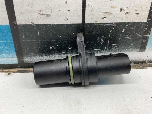 Датчик положения коленвала