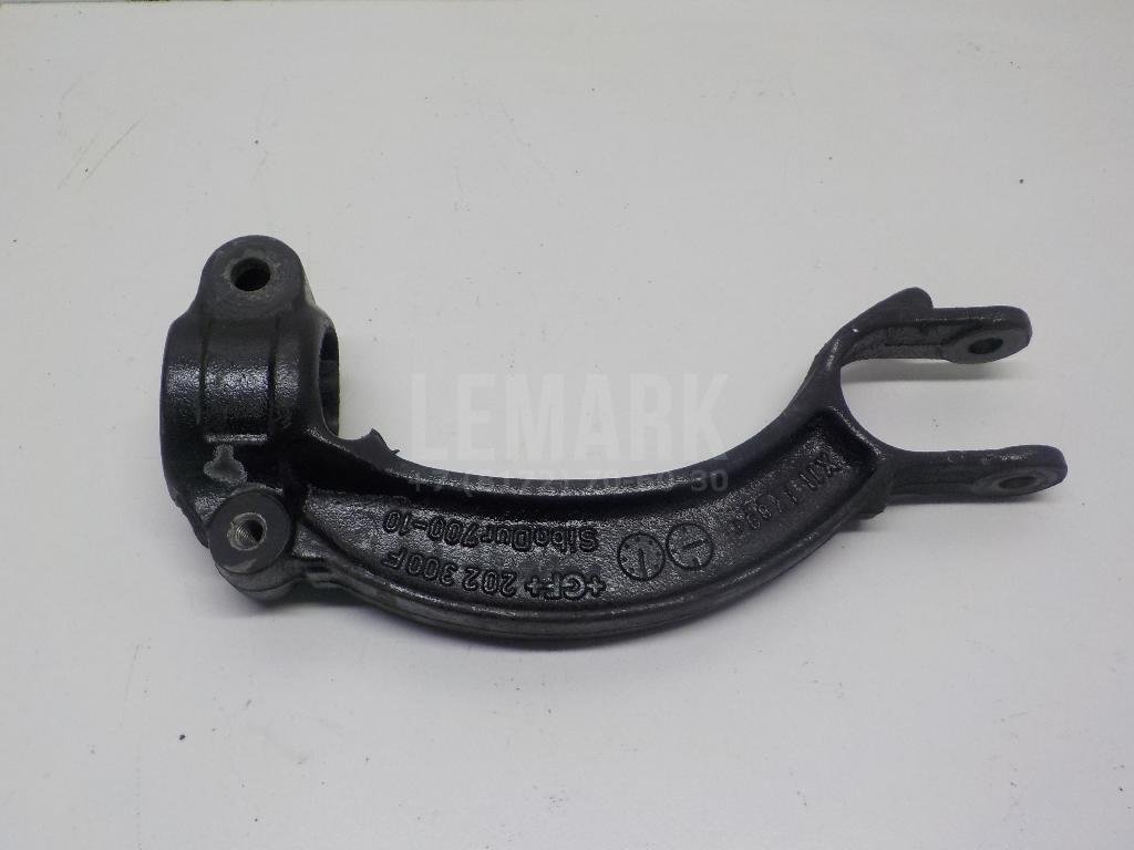 Кронштейн амортизатора