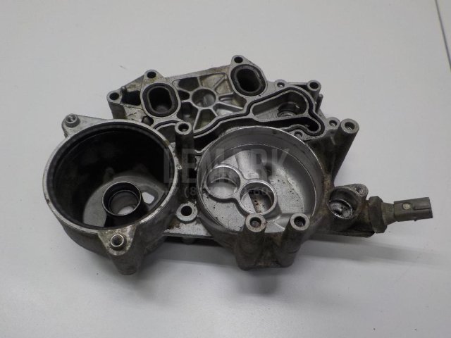 Кронштейн масляного фильтра