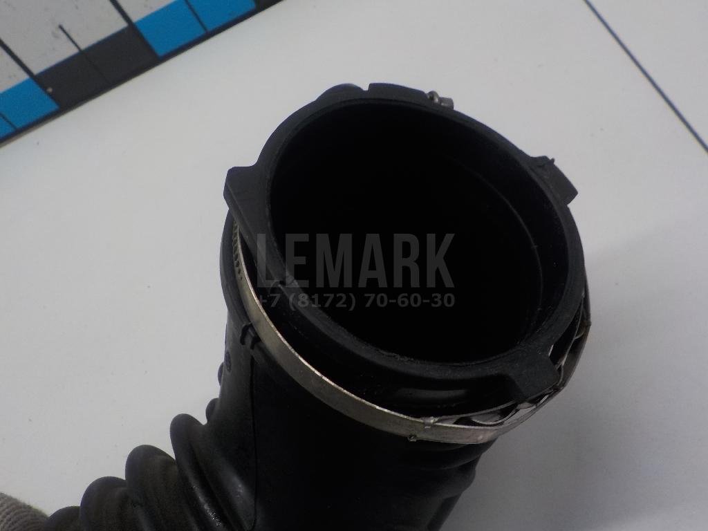 Патрубок воздушного фильтра