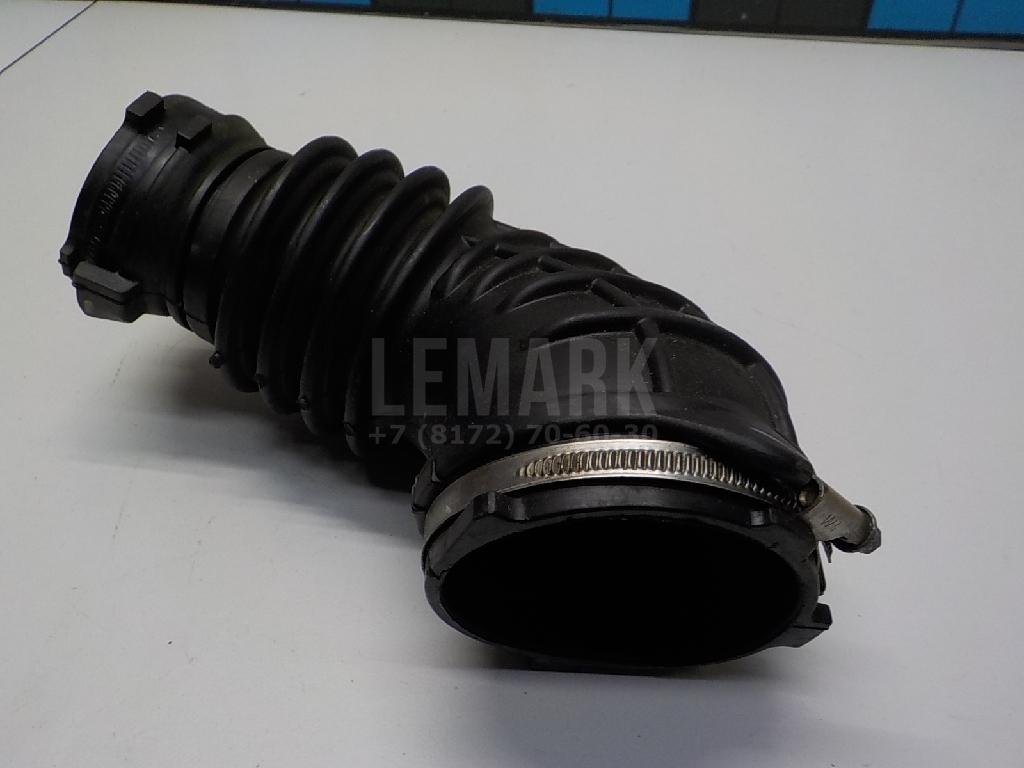 Патрубок воздушного фильтра