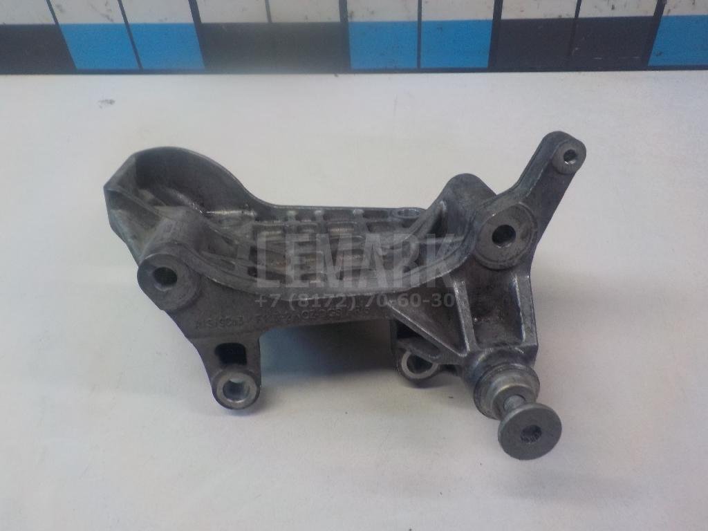 Кронштейн генератора