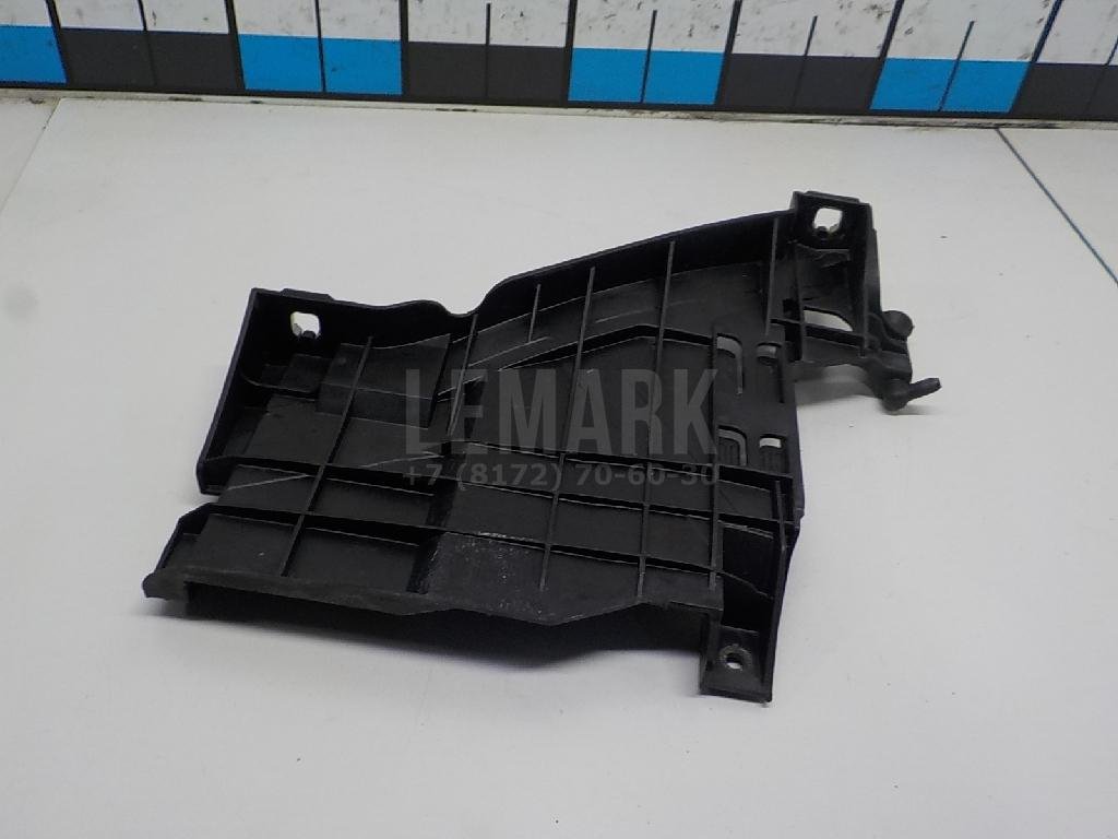 Кронштейн крепления фары