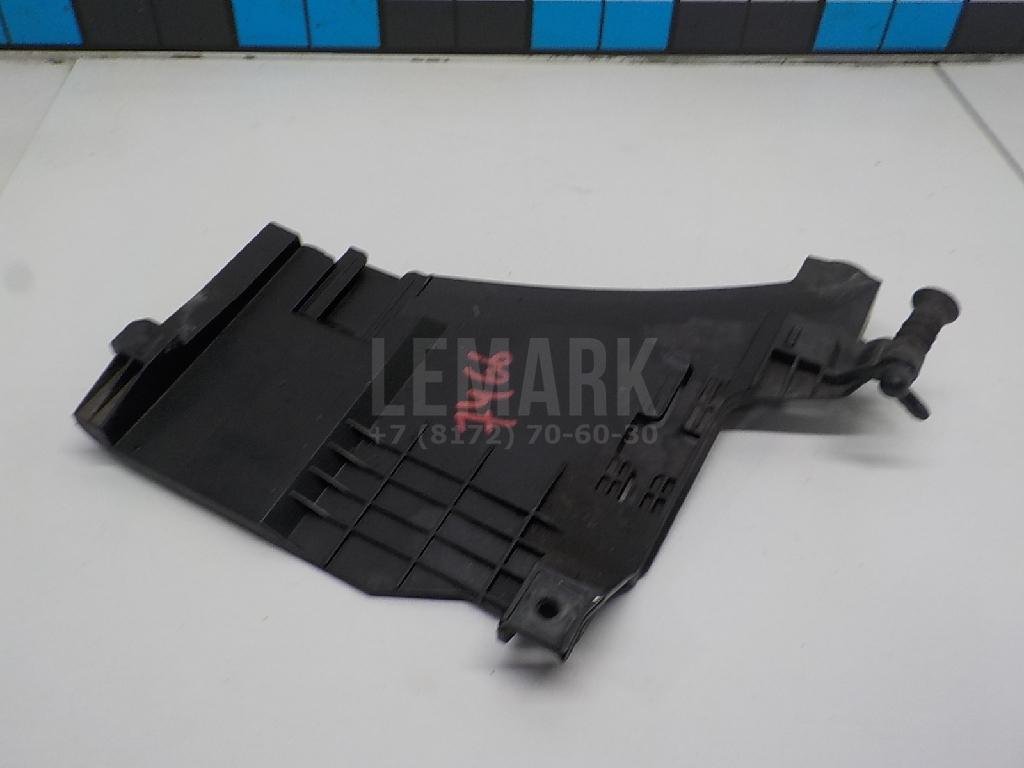 Кронштейн крепления фары