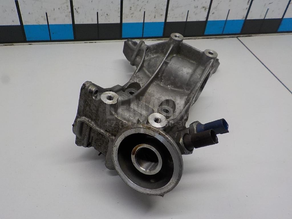 Кронштейн масляного фильтра