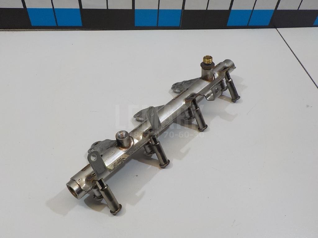 Рейка топливная (рампа)