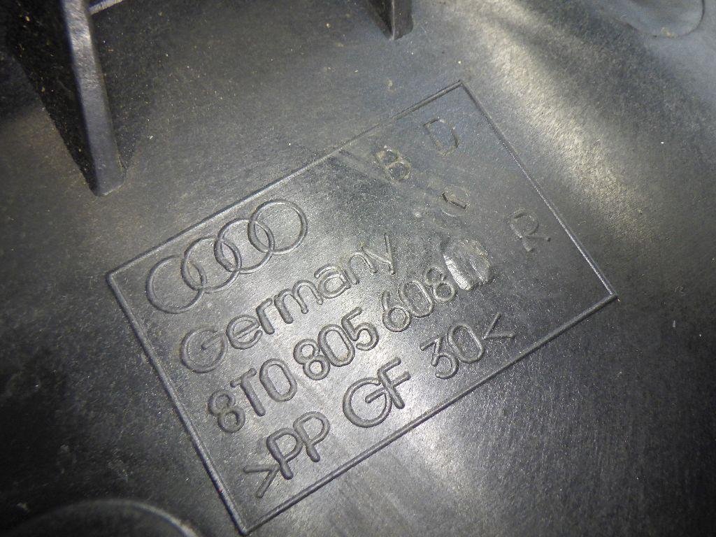 Кронштейн фар правый для  Audi 100 [C4] 1991-1994