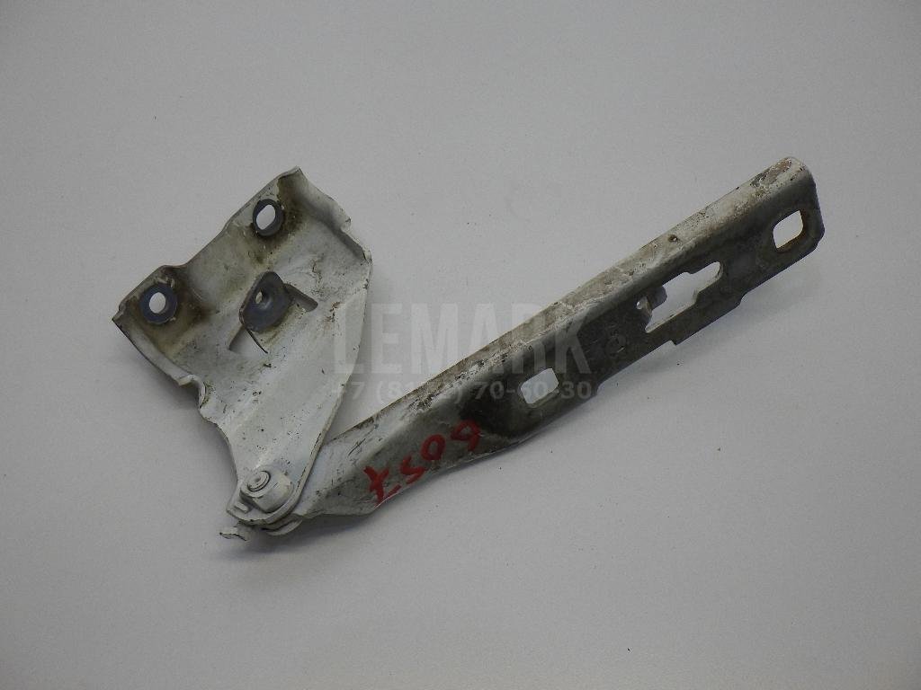 Петля капота левая