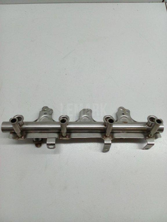 Рейка топливная (рампа)