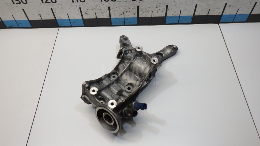 Кронштейн масляного фильтра