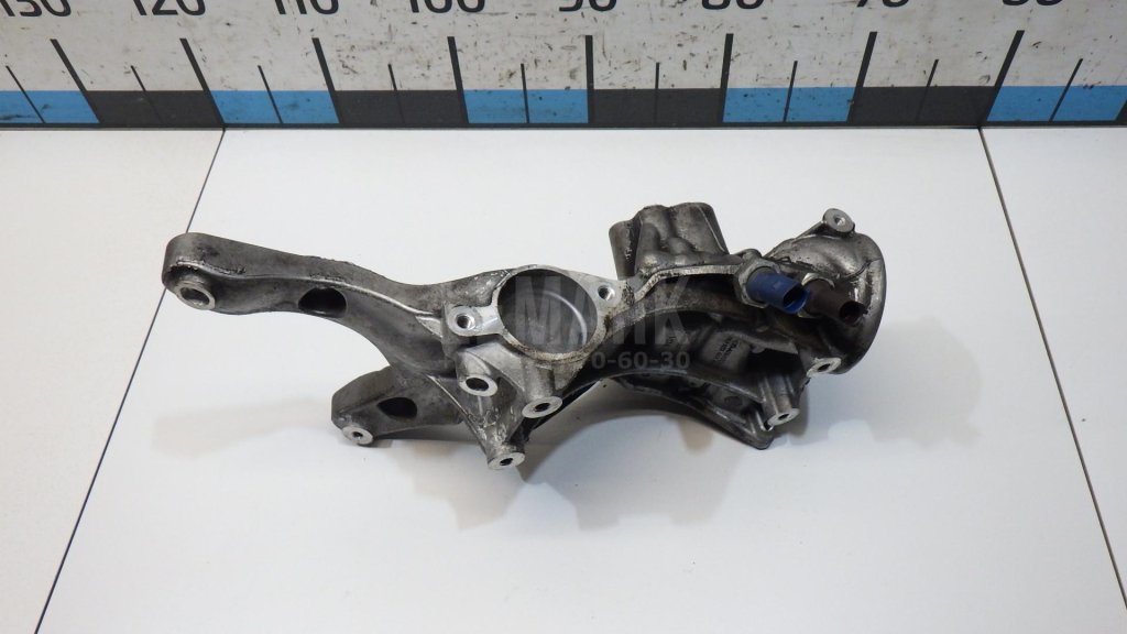 Кронштейн масляного фильтра