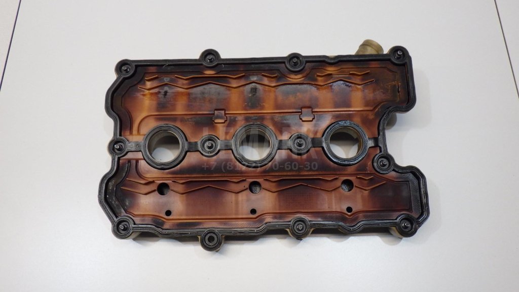 Крышка головки блока (клапанная)