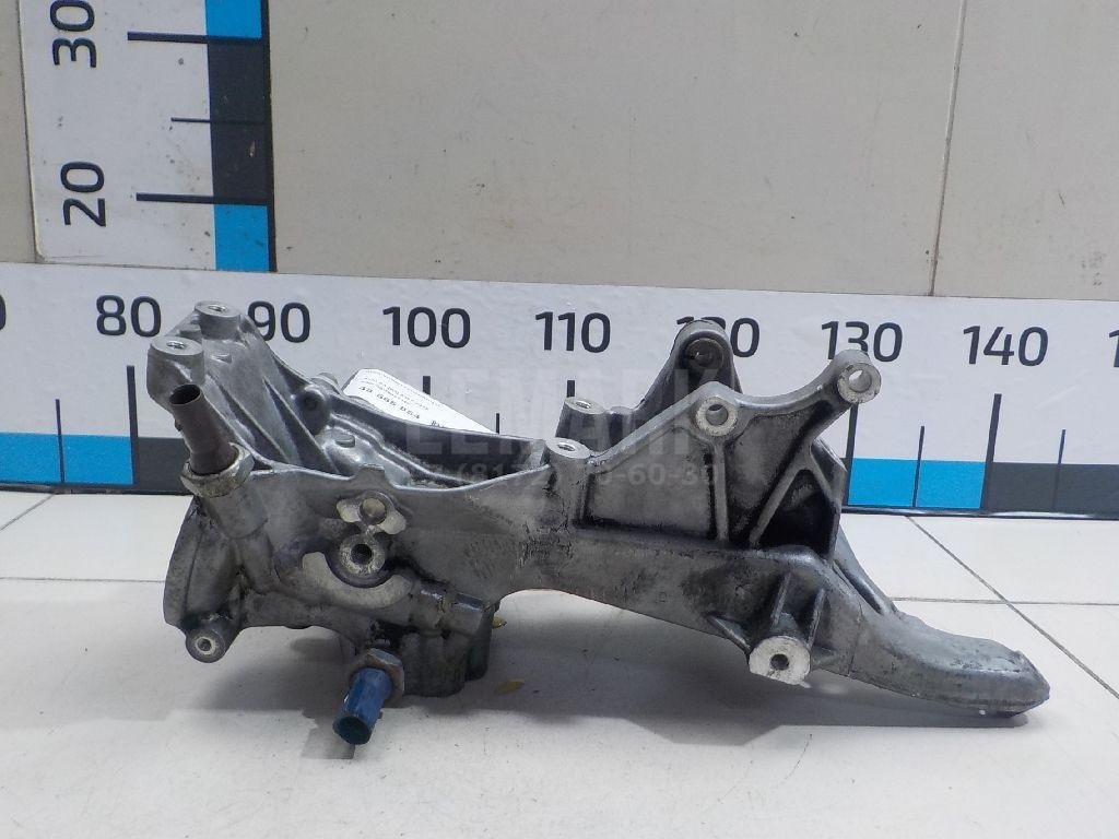 Кронштейн генератора