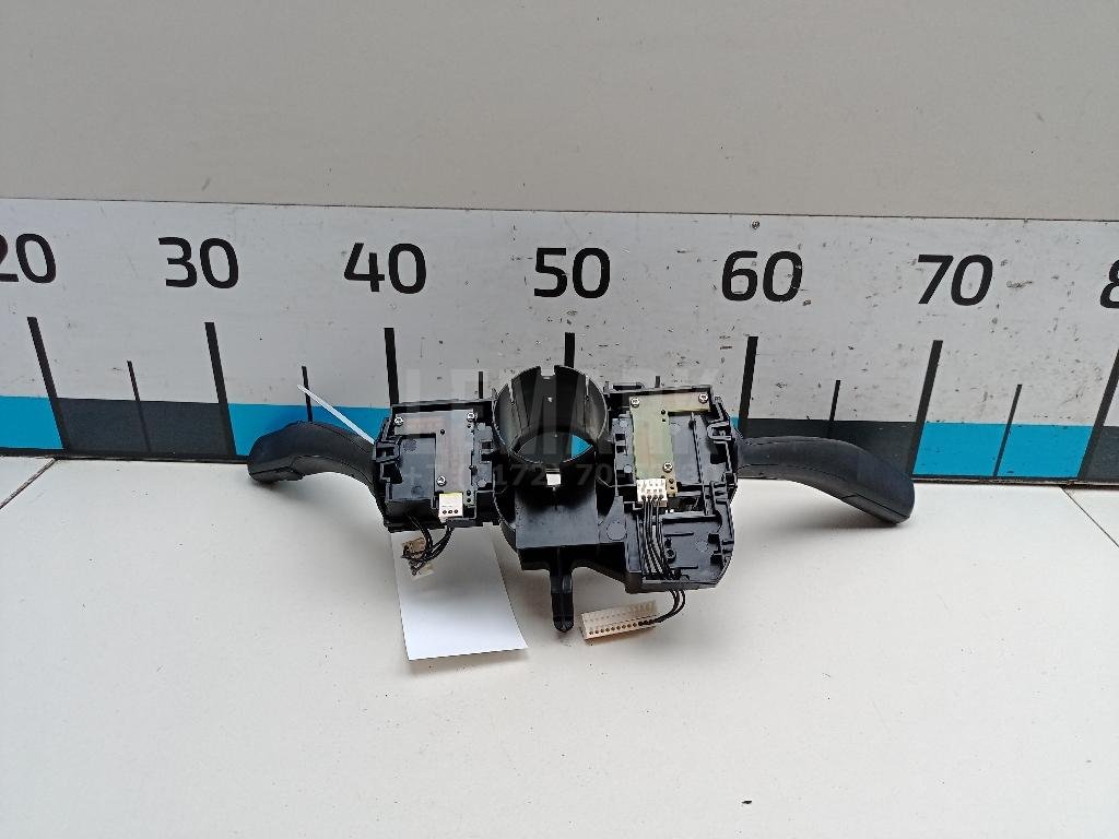 Переключатель подрулевой в сборе