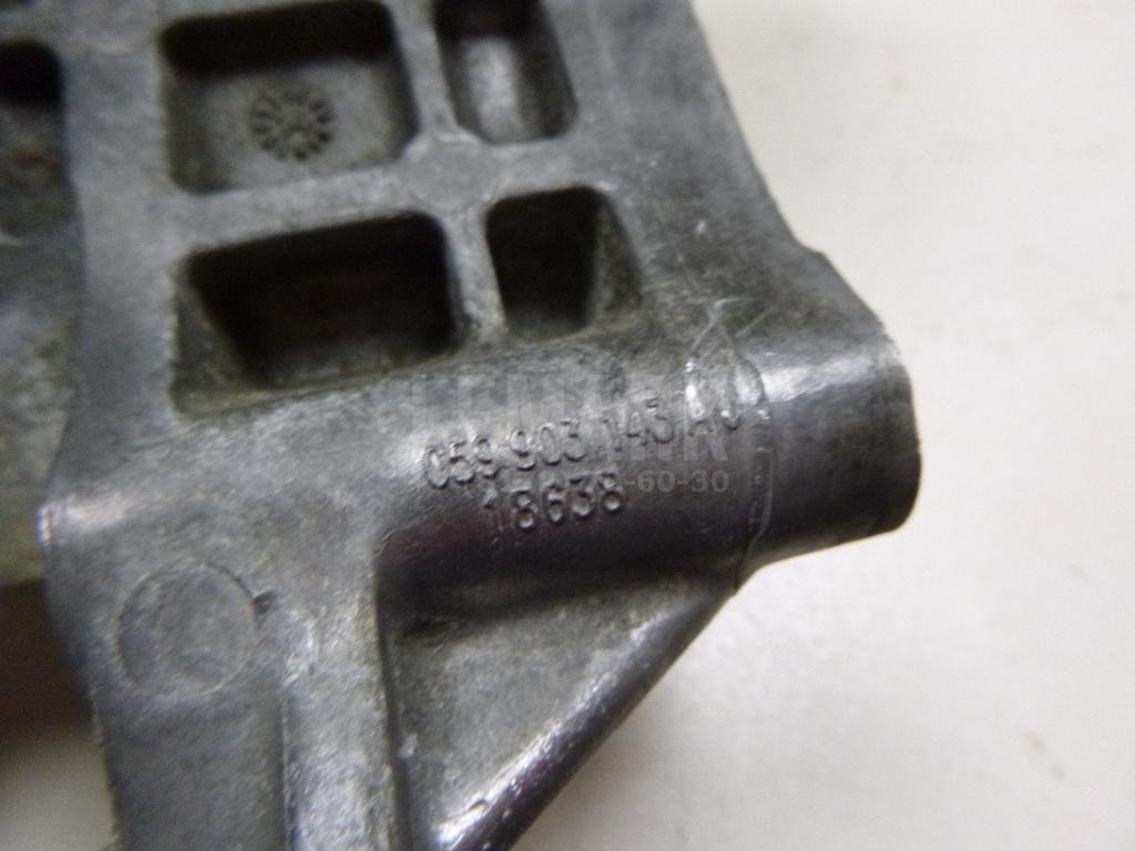 Кронштейн генератора