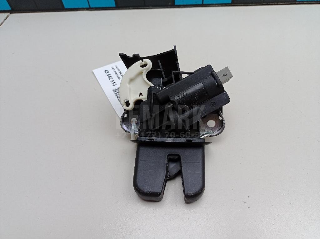 Замок багажника