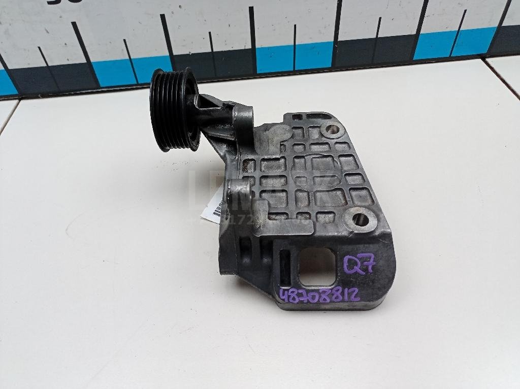 Кронштейн генератора для  Audi A5/S5 (F5) 2017