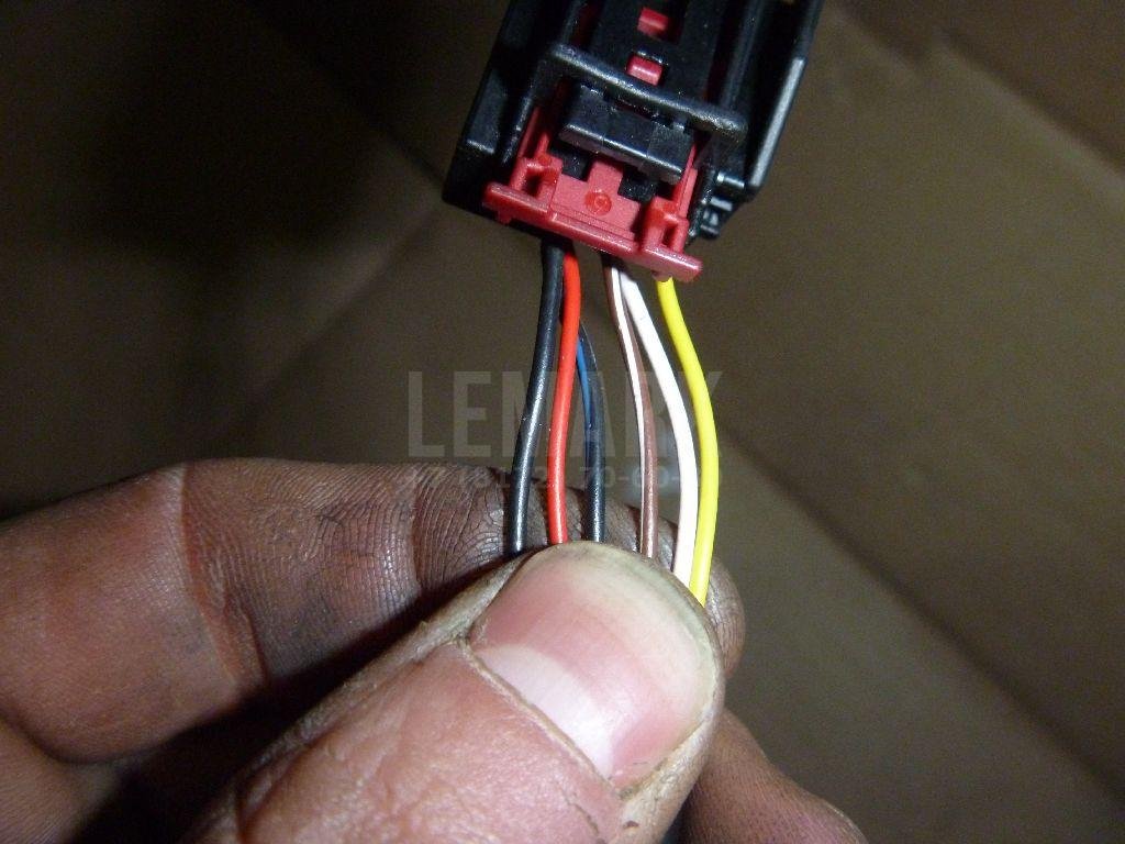 Зеркало левое электрическое