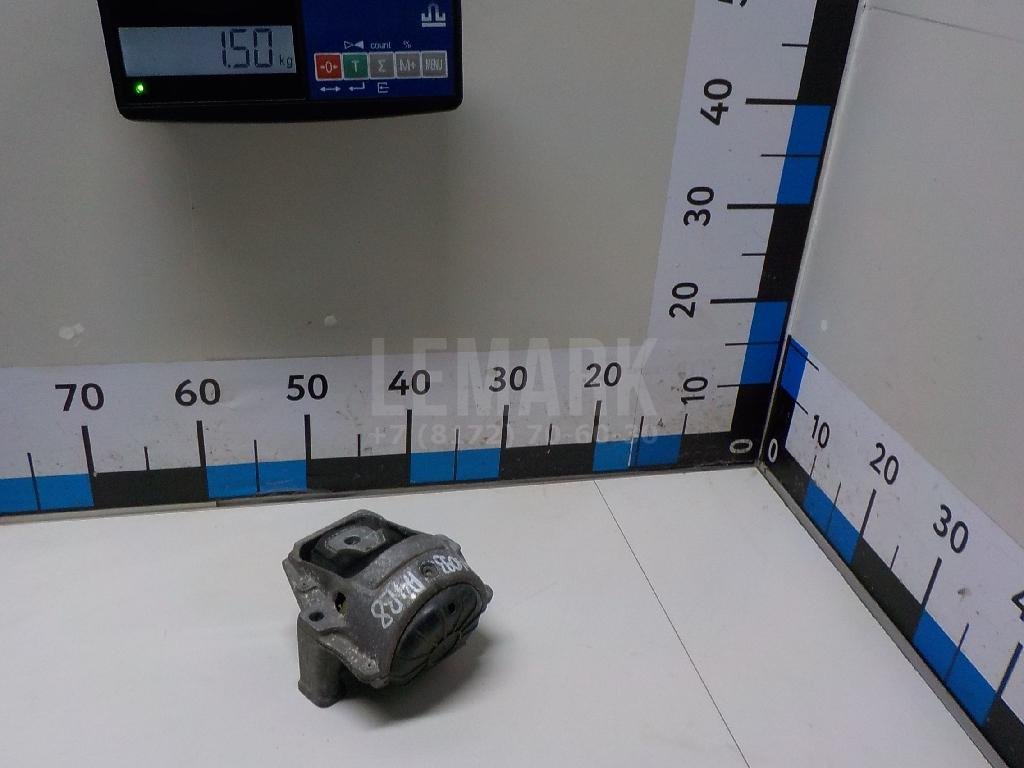 Опора двигателя левая