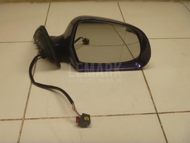 Зеркало правое электрическое