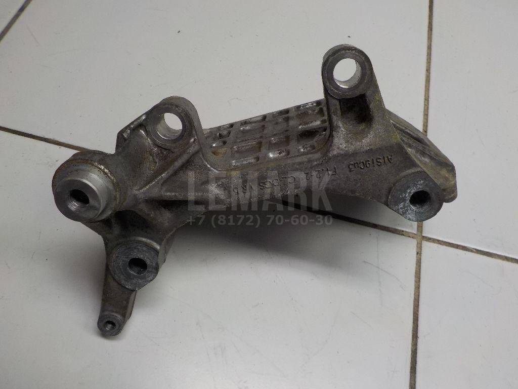 Кронштейн генератора для  Audi A1 (8X) 2010-2018