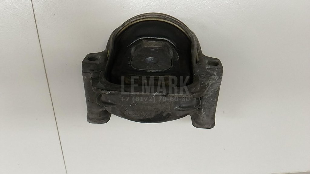 Опора двигателя левая для  Audi 100 [C4] 1991-1994