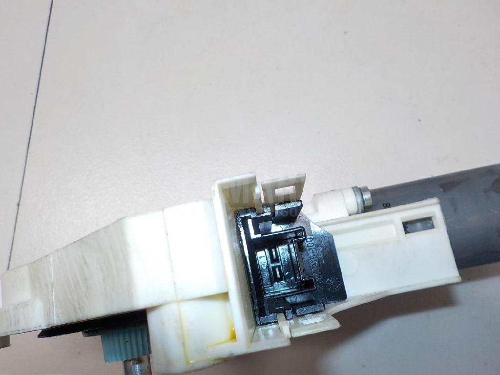 Моторчик стеклоподъемника