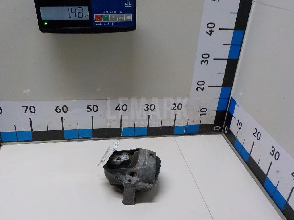 Опора двигателя левая