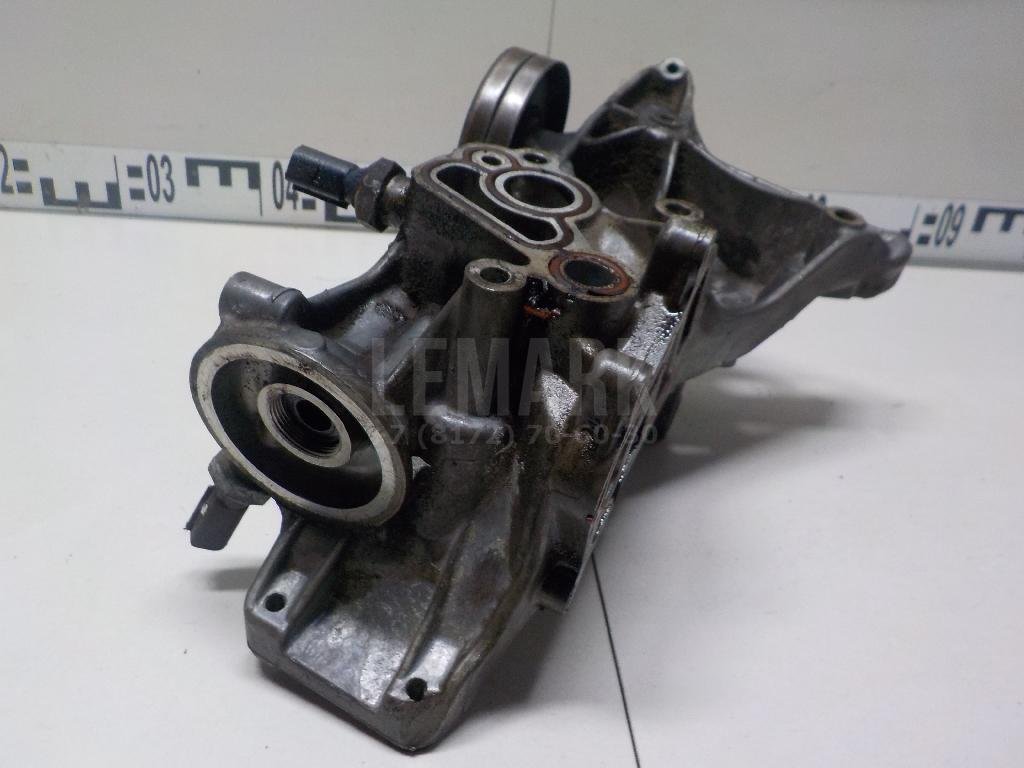 Кронштейн генератора