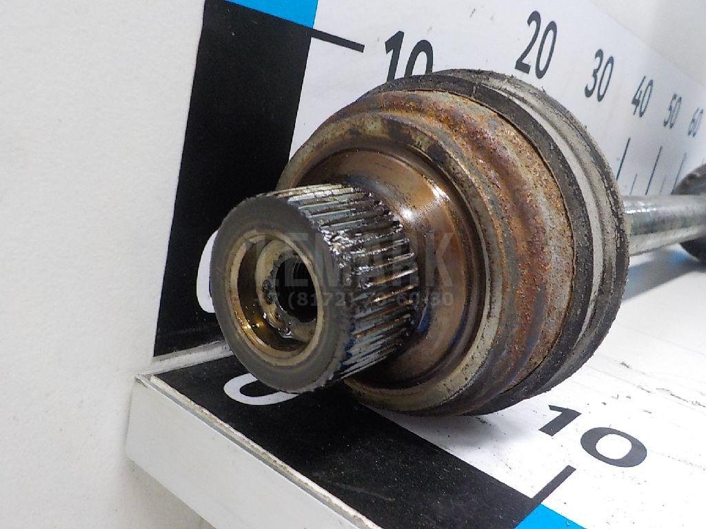 Полуось задняя