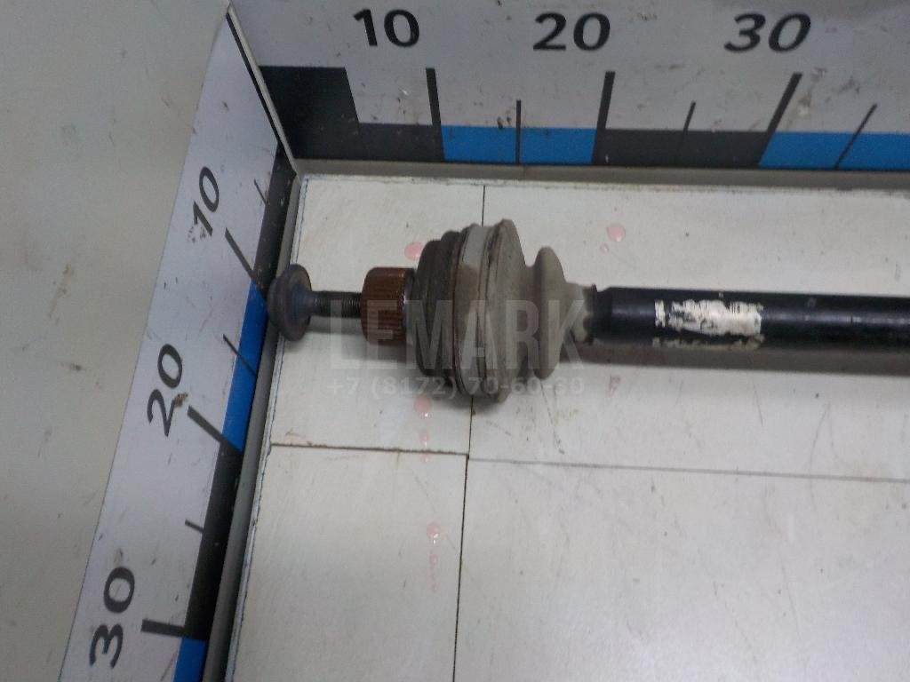 Полуось задняя