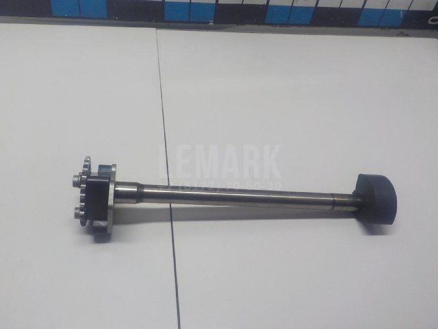 Вал балансирный