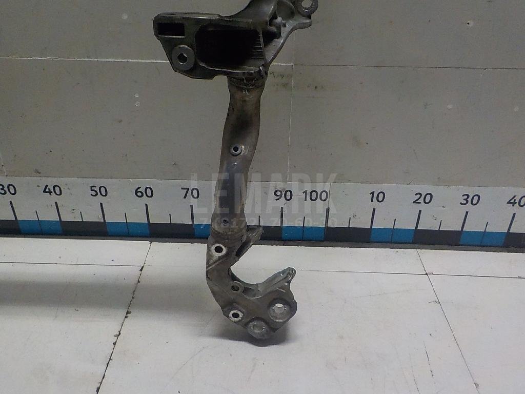 Балка подмоторная