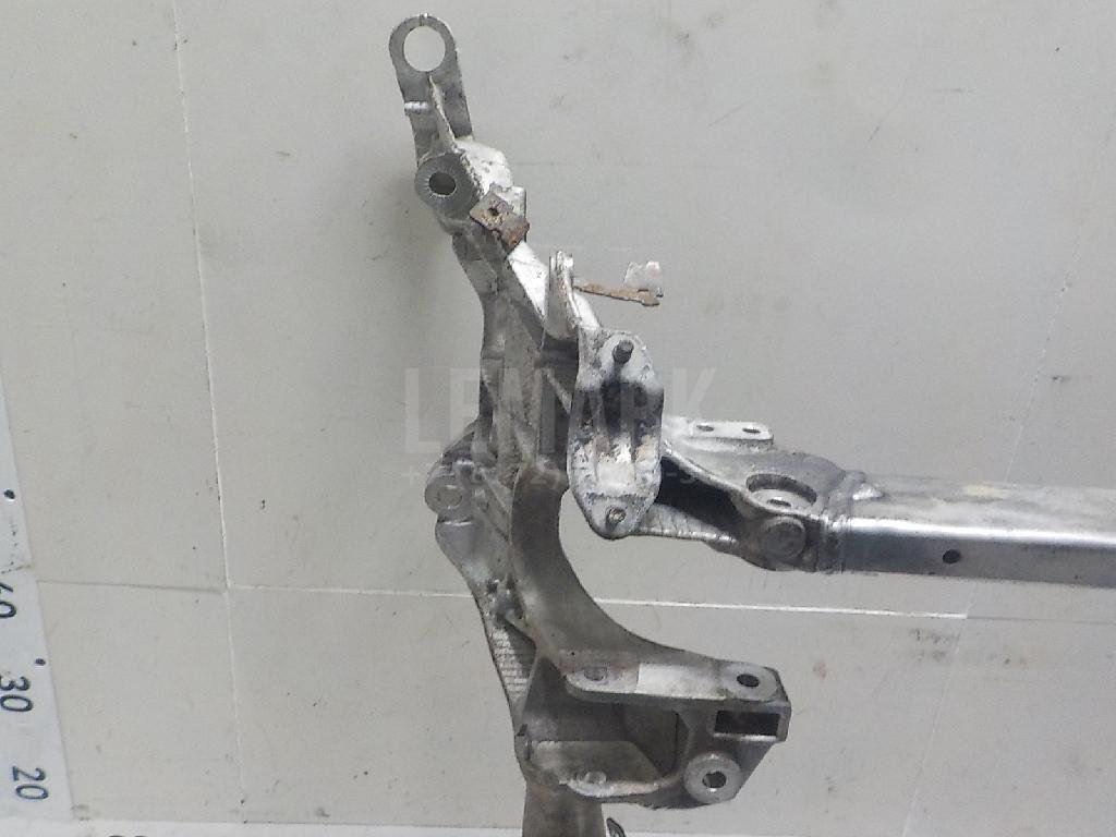 Балка подмоторная