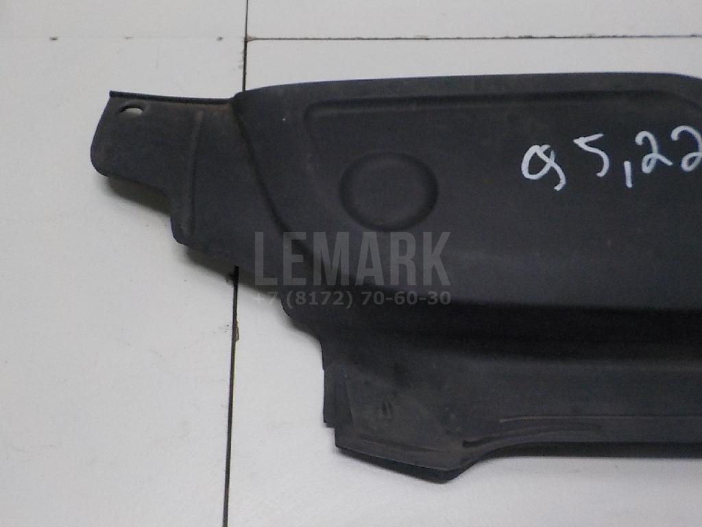 Кожух замка капота