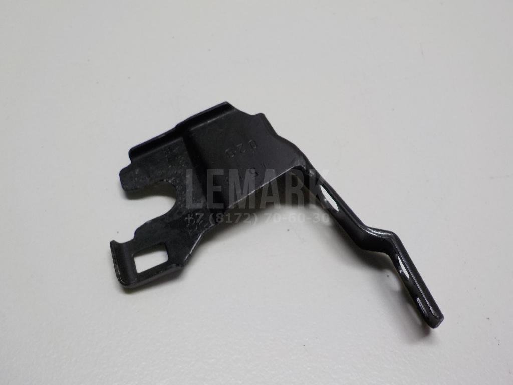 Кронштейн фар правый для  Alfa Romeo 156 1997-2005