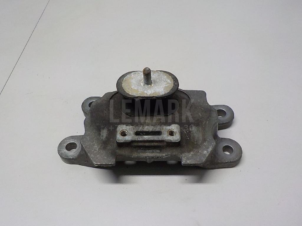 Кронштейн опоры КПП