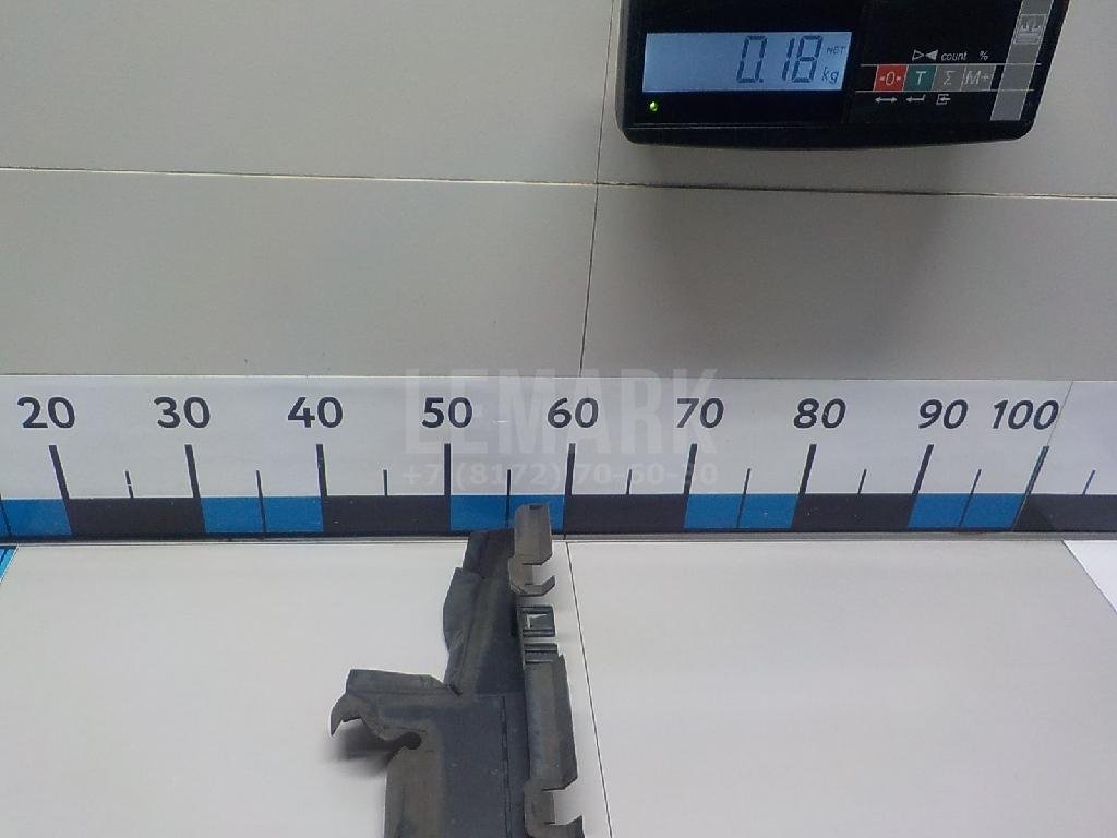 Воздуховод радиатора правый для  Audi A3 (8Y) 2020