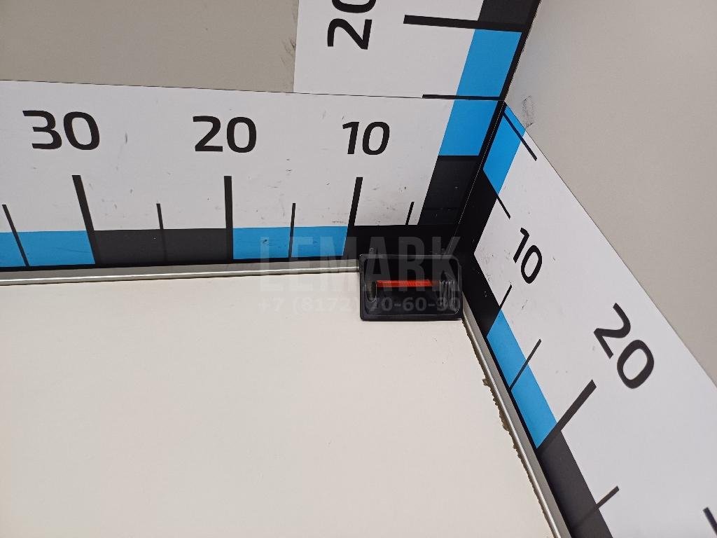 Пепельница передняя