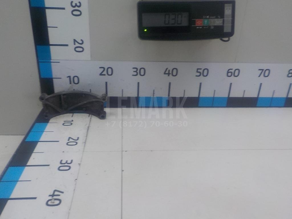 Кронштейн генератора