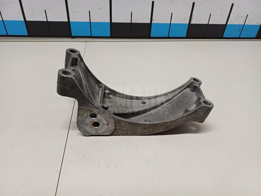 Кронштейн генератора для  Audi A3 [8PA] Sportback 2004-2013