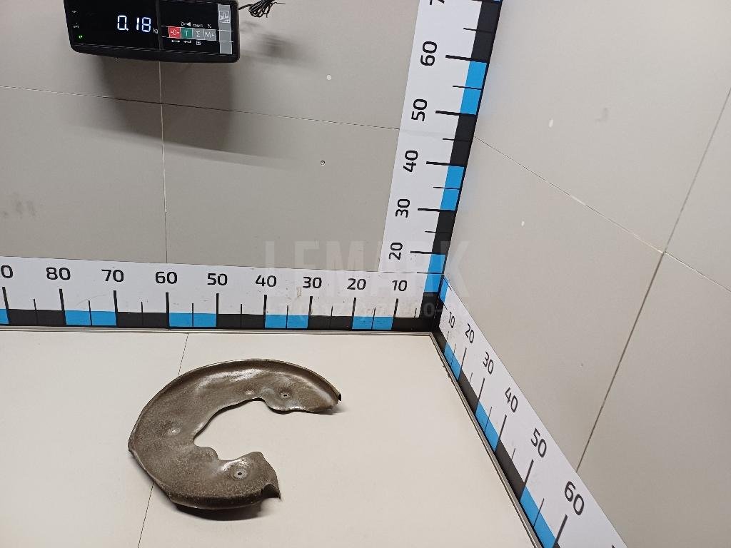 Пыльник тормозного диска