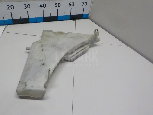 Бачок омывателя лобового стекла