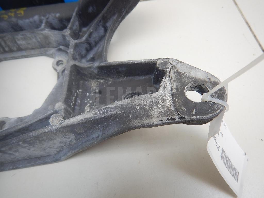 Кронштейн опоры КПП