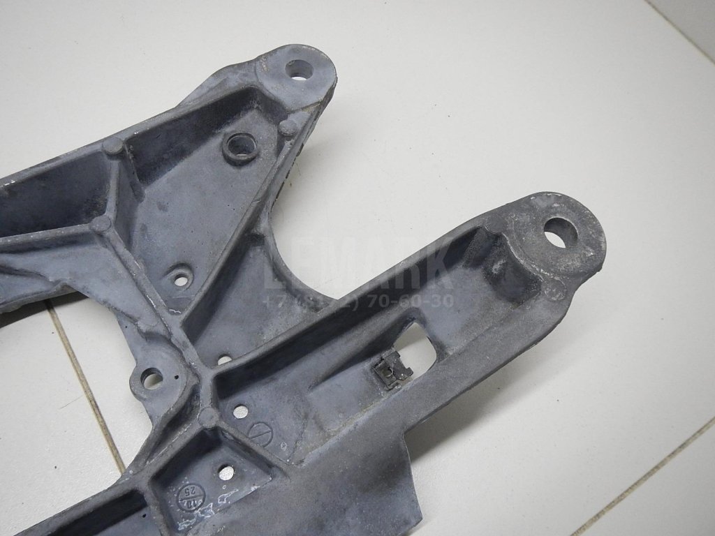 Кронштейн опоры КПП