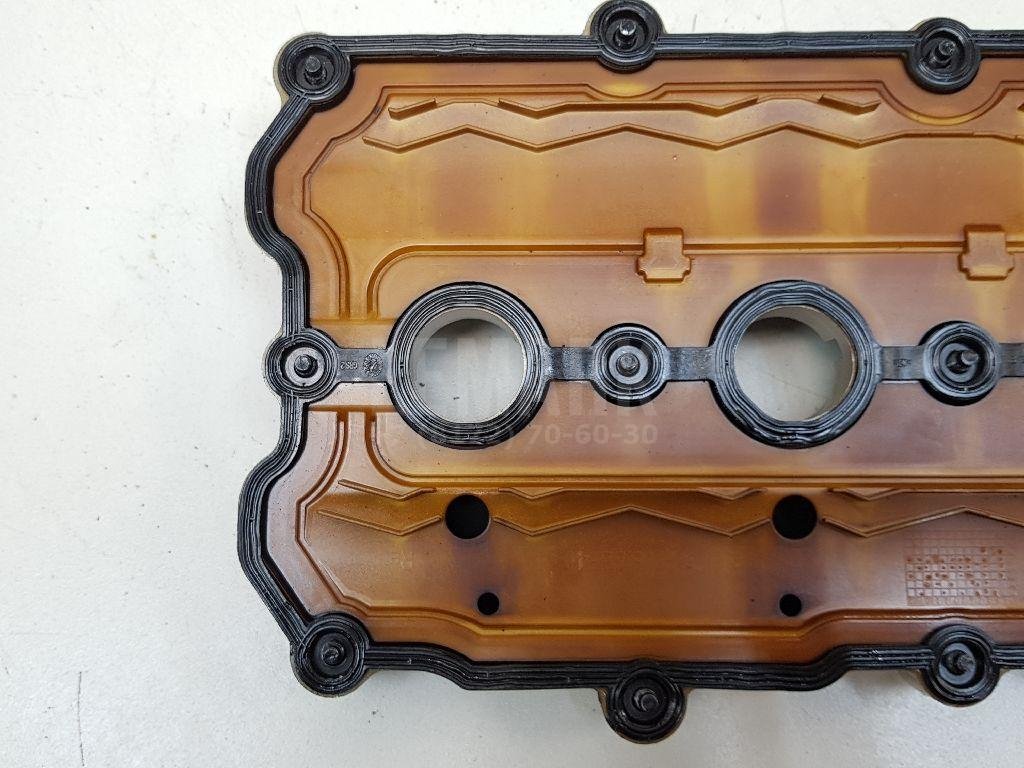 Крышка головки блока (клапанная)