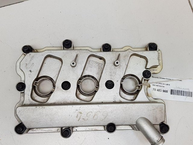 Крышка головки блока (клапанная)