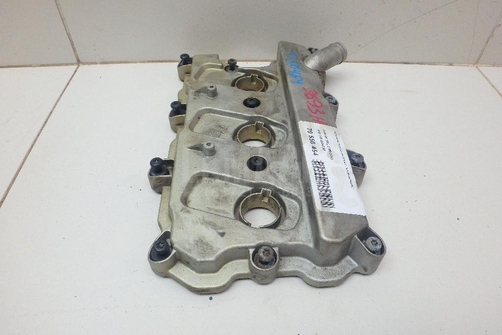 Крышка головки блока (клапанная)